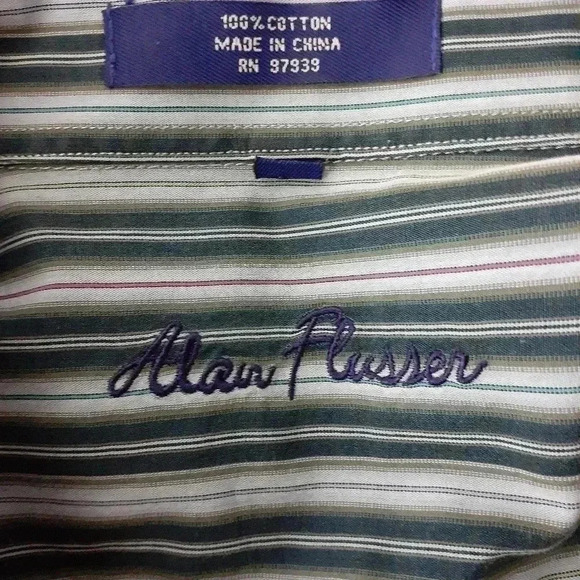 Allen Flusser Button down Size Large EUC - Picture 5 of 6